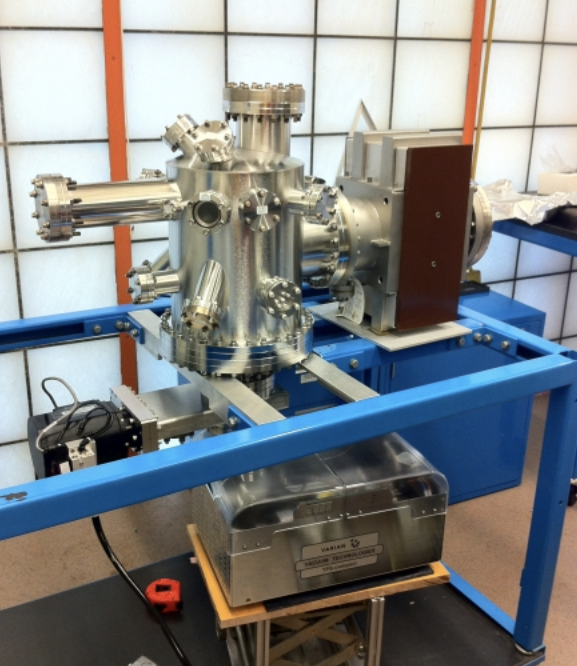 The ultrahigh vacuum chamber is a medium-sized, metal chamber where experiments can be conducted.